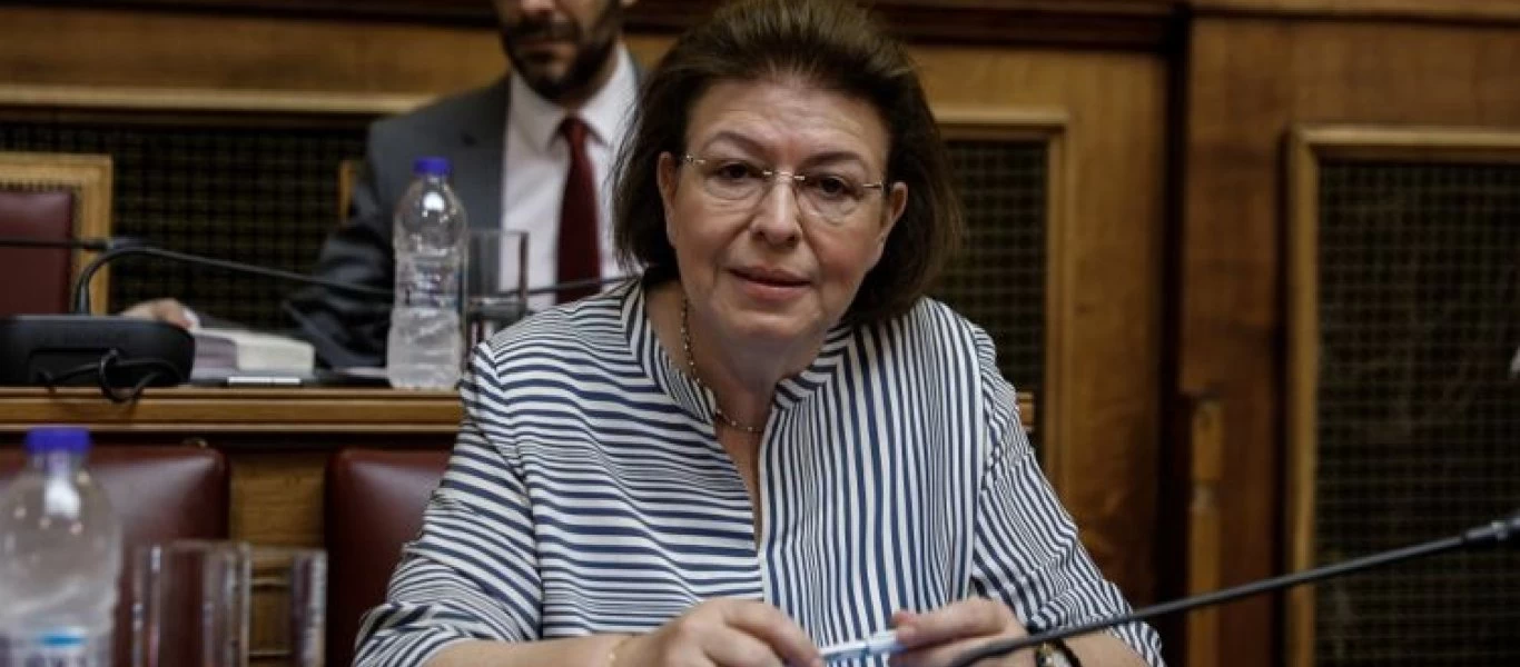Λ.Μενδώνη σε Βρετανικό Μουσείο: «Επικίνδυνες οι συνθήκες φύλαξης των Γλυπτών του Παρθενώνα - Πρέπει να τα επιστρέψετε»